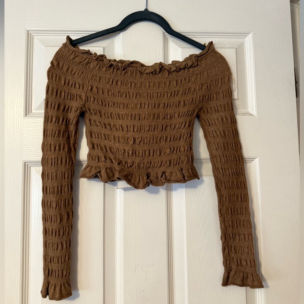 Brown Off-Shoulder Scrunch Crop Top